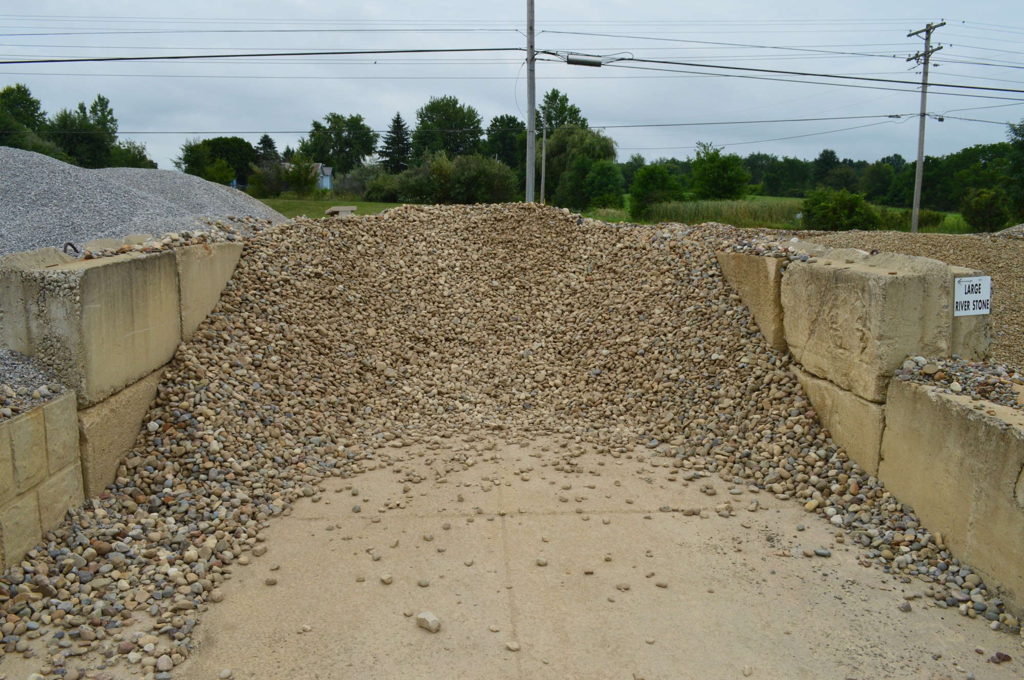 large river bin